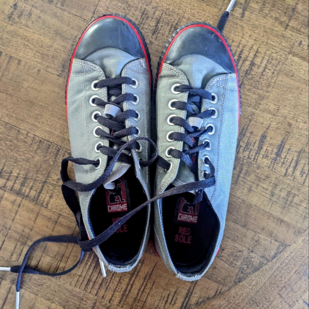 Chrome Cycle shoes, Men's 7/Women's 9